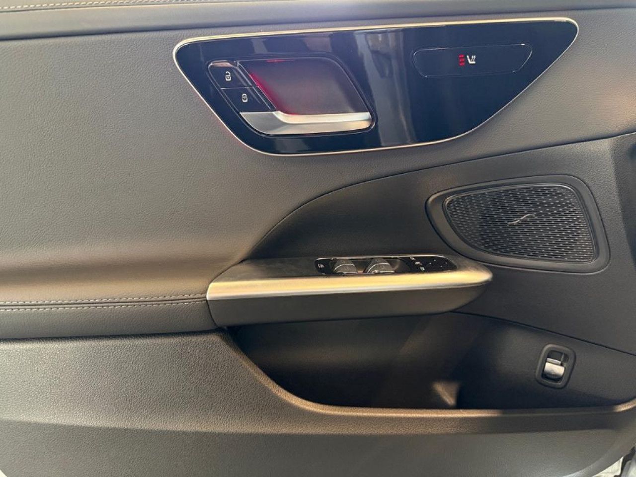 Mercedes-Benz C-Klasse – Bild 4