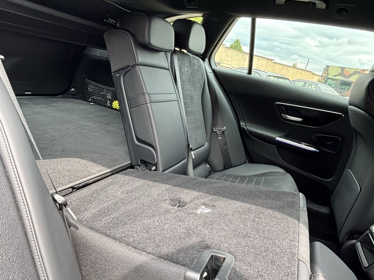 Mercedes-Benz C-Klasse – Bild 18