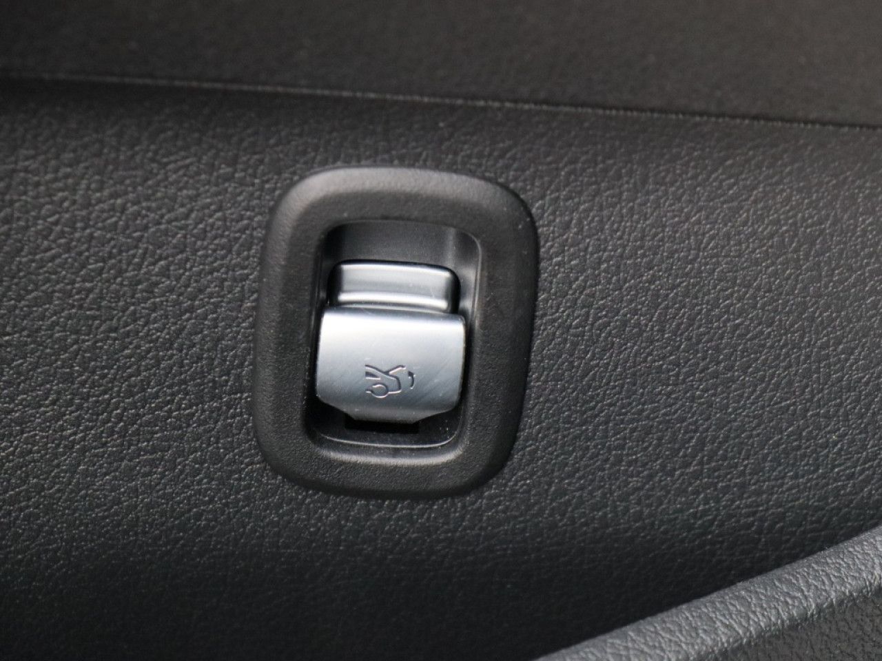 Mercedes-Benz C-Klasse – Bild 15