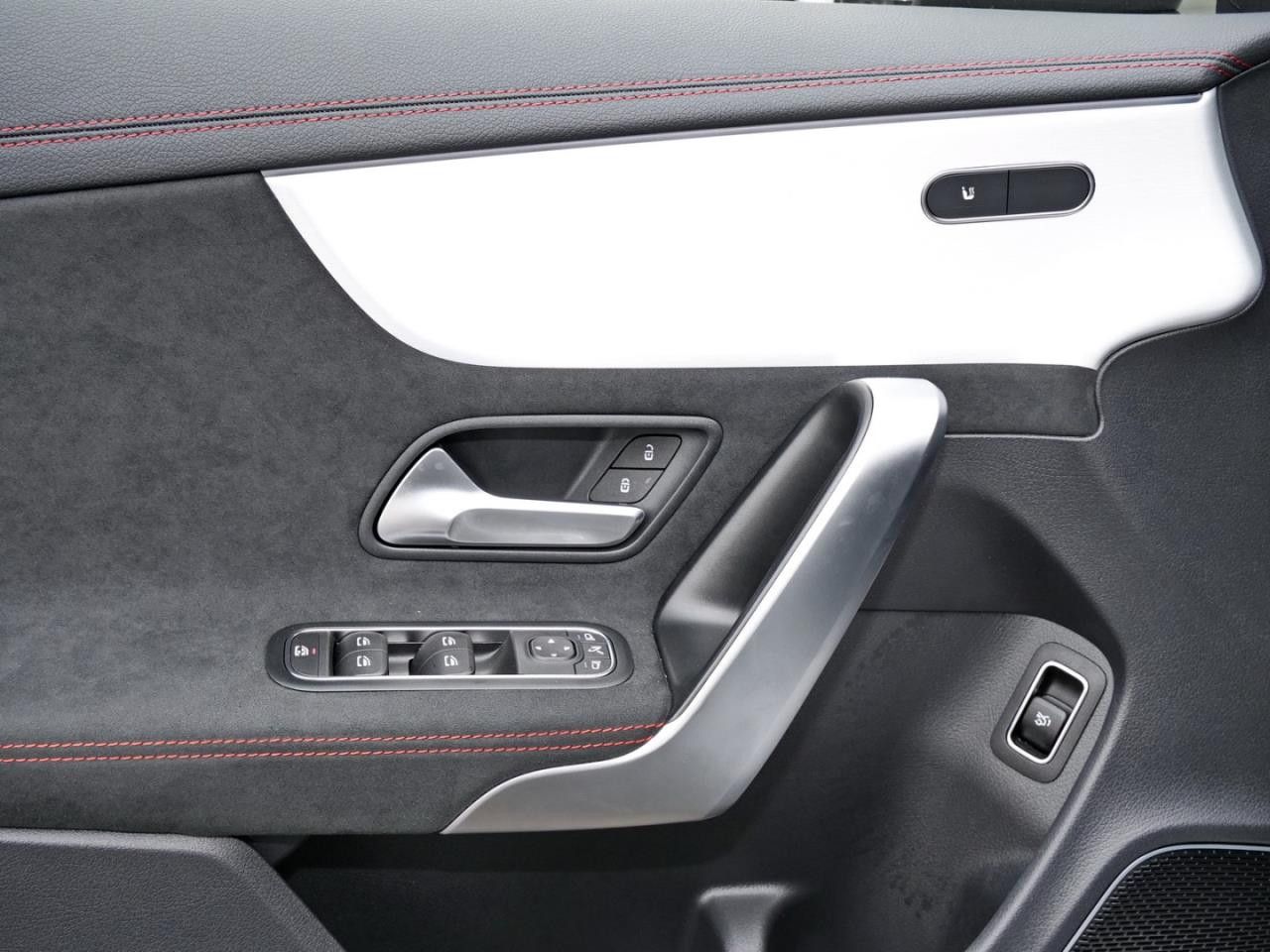 Fahrzeugbild 17 / 22