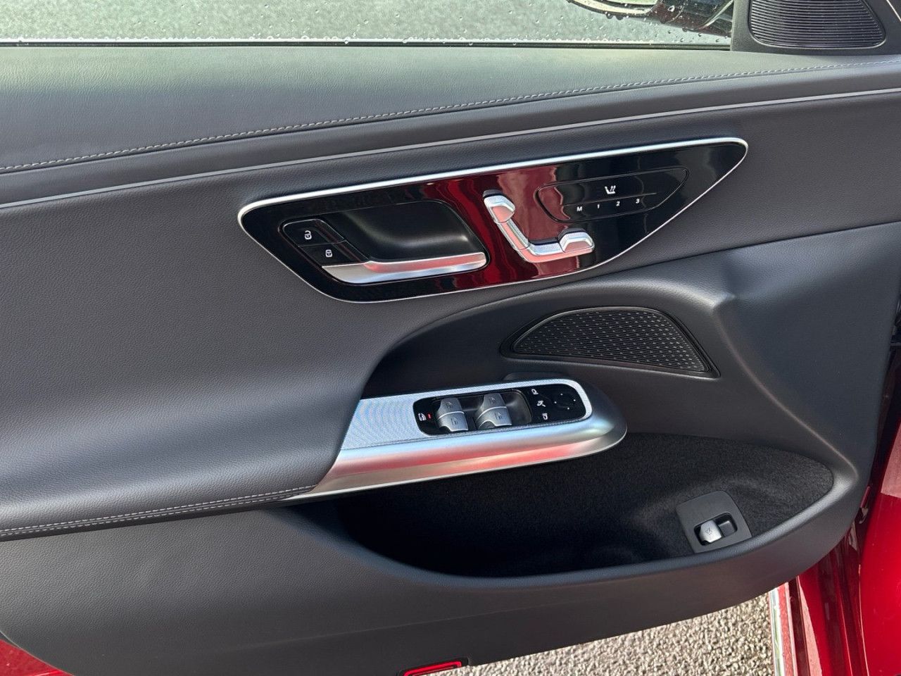 Mercedes-Benz E-Klasse – Bild 3