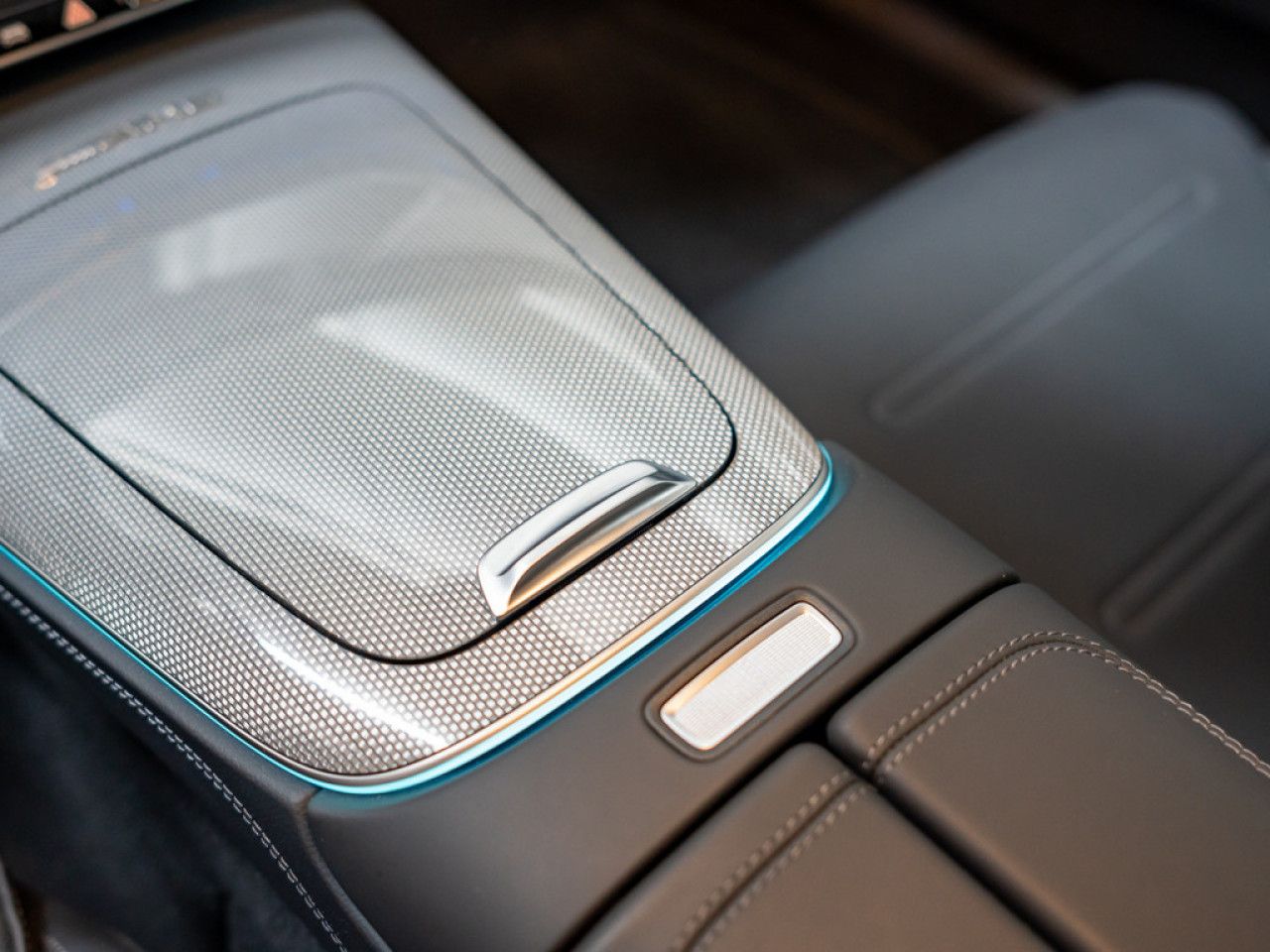 Mercedes-Benz E-Klasse – Bild 13