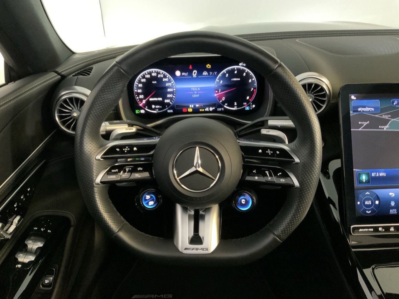 Mercedes-Benz SL – Bild 12