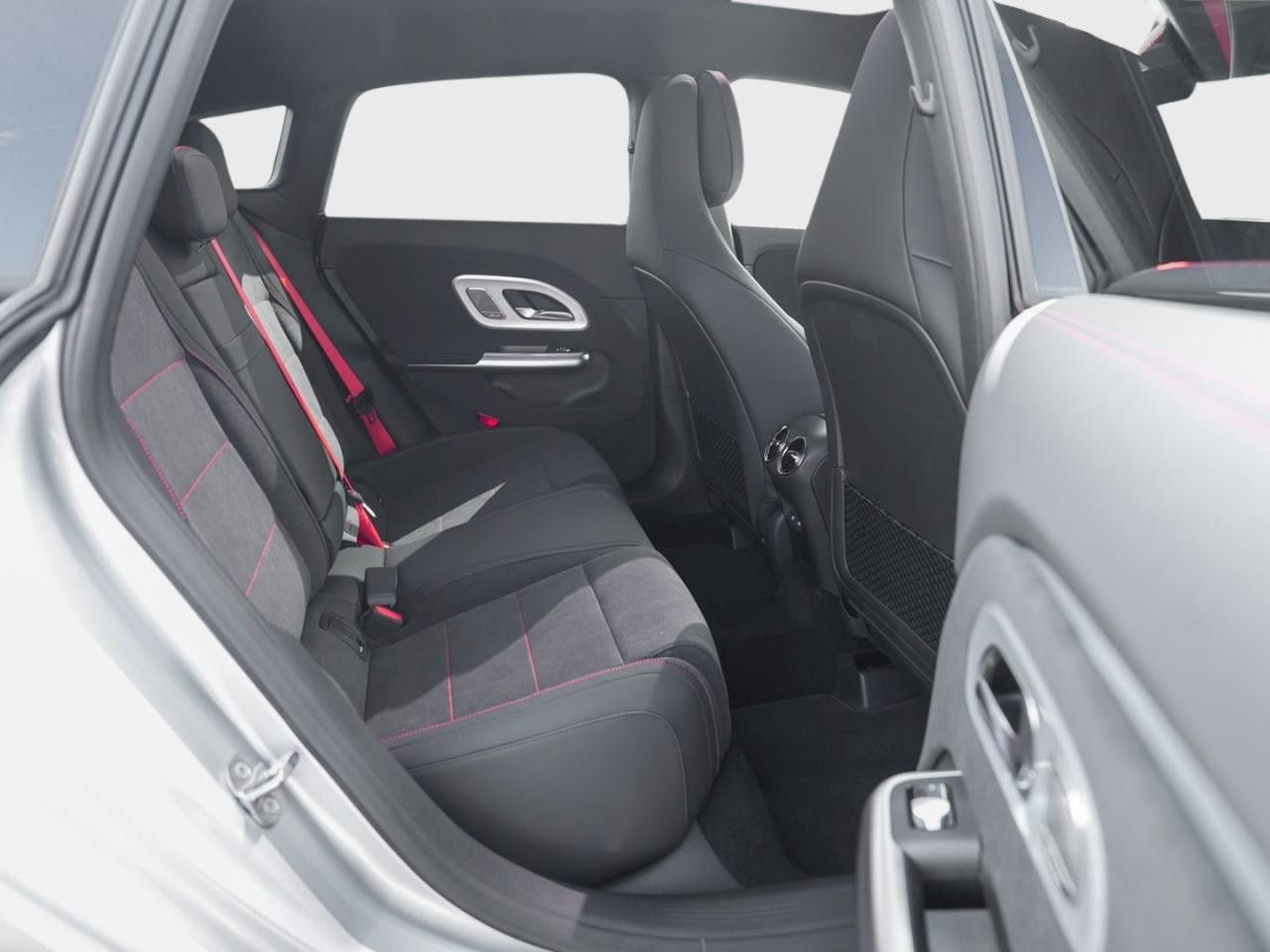 Mercedes-Benz CLA – Bild 11
