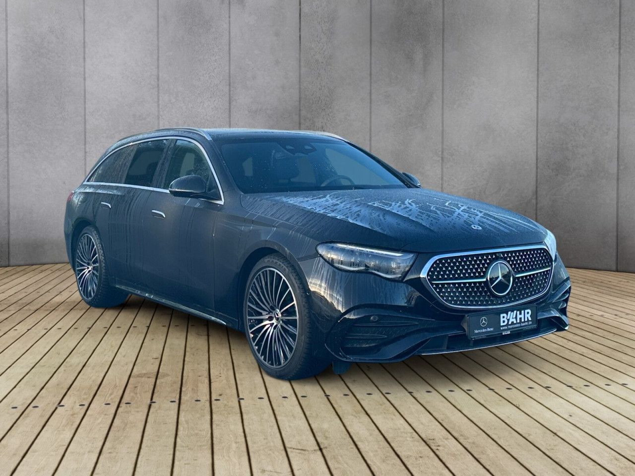 Mercedes-Benz E-Klasse – Bild 9