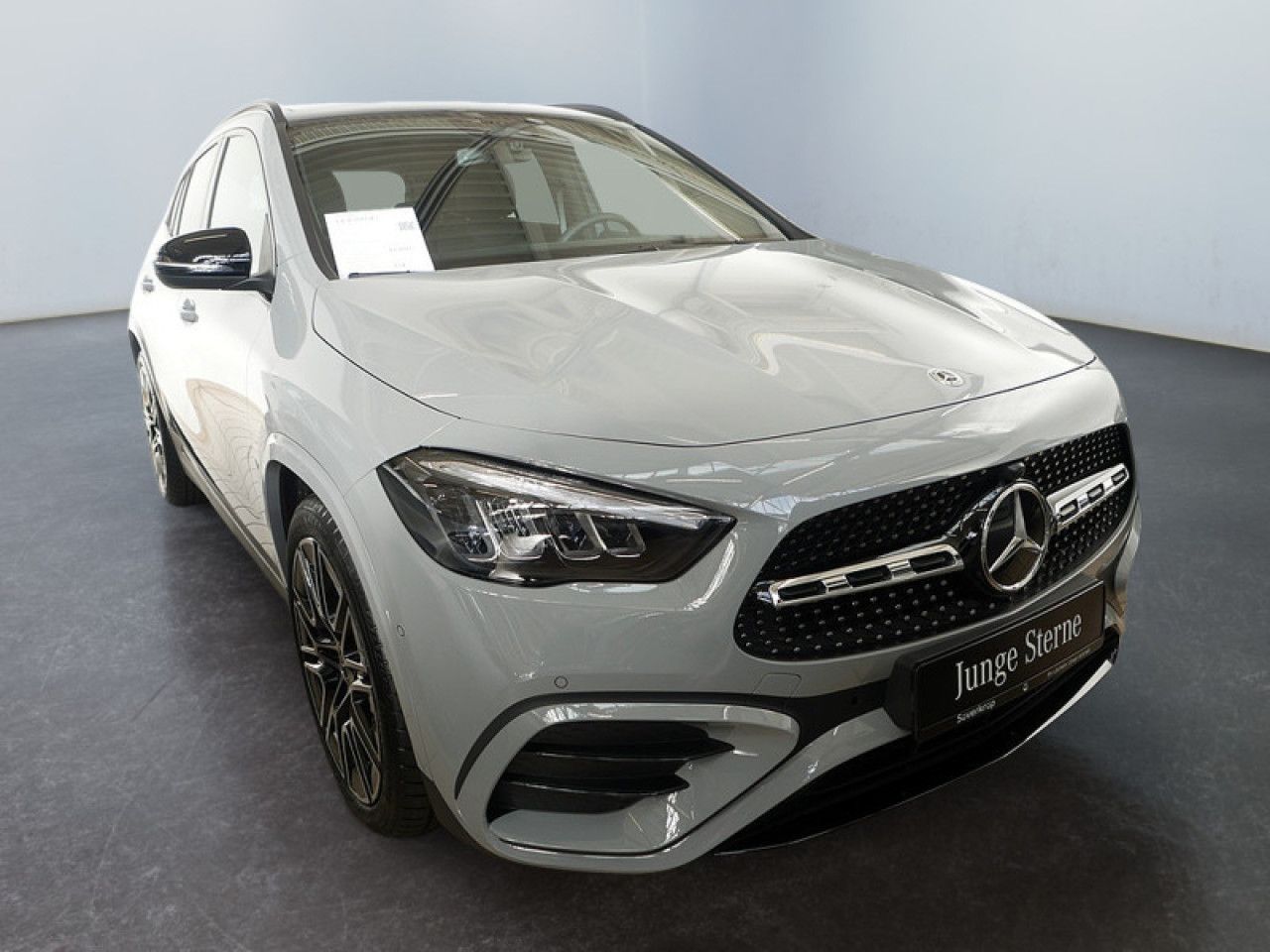 Mercedes-Benz GLA – Bild 2