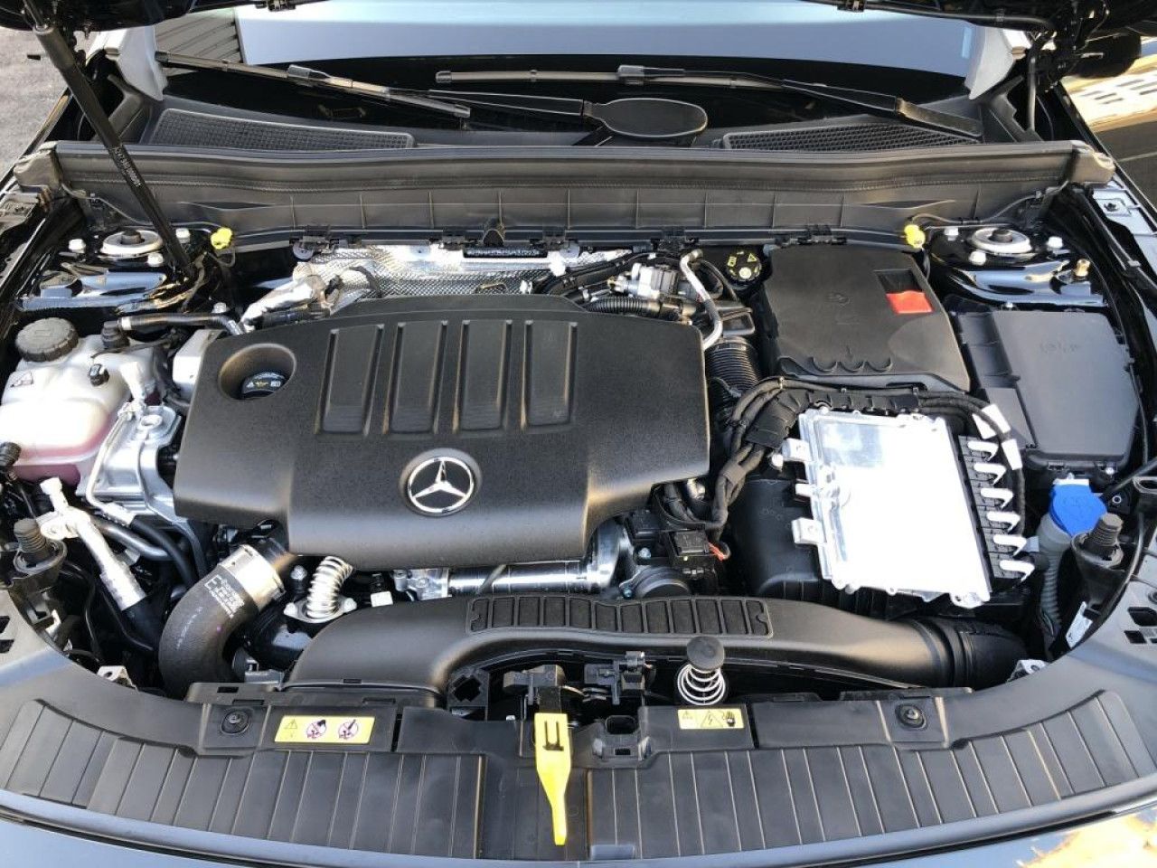 Mercedes-Benz GLB – Bild 16