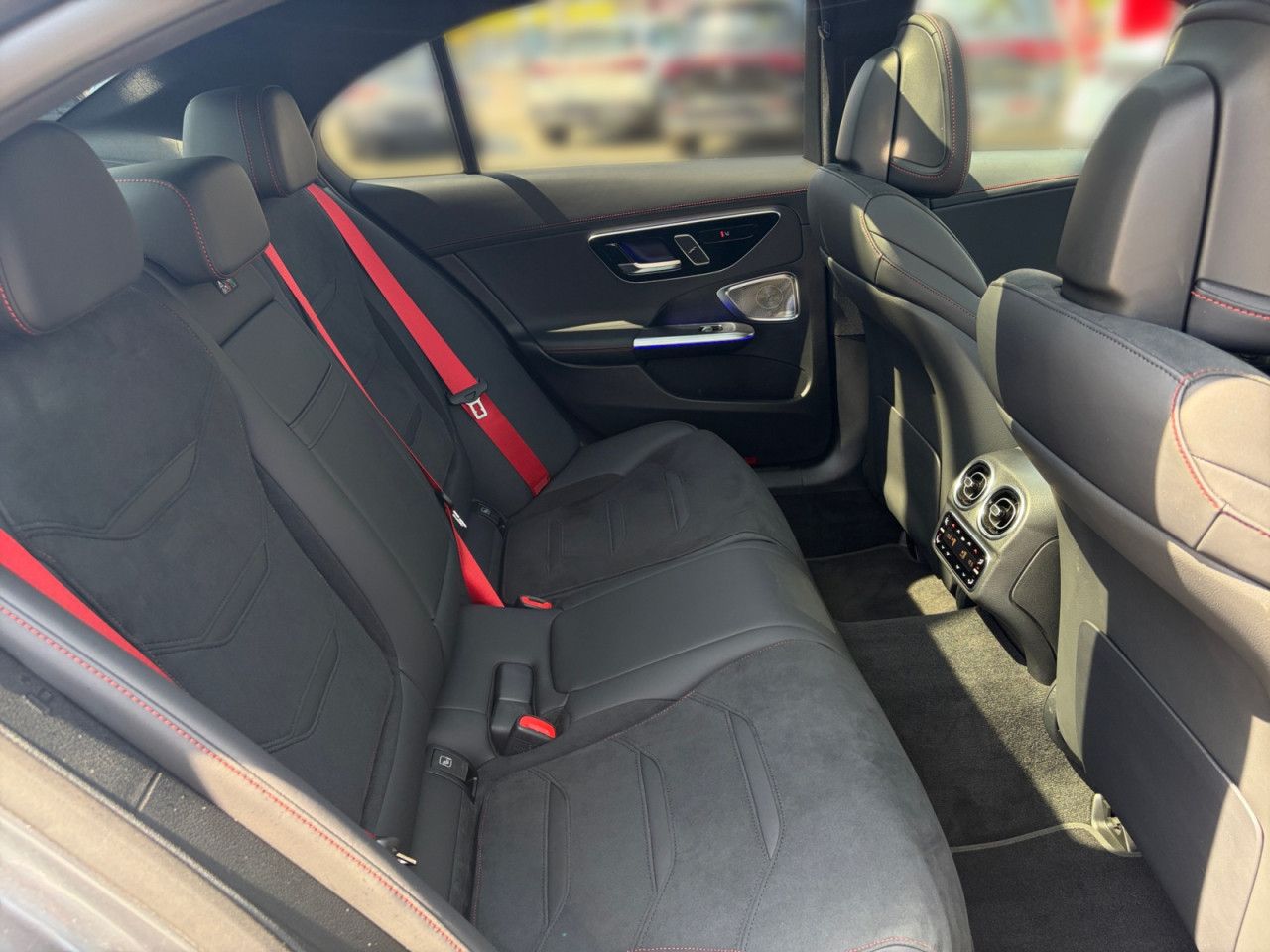 Mercedes-Benz C-Klasse – Bild 12