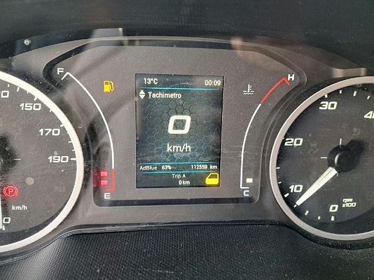 Vehicle image 14 / 14