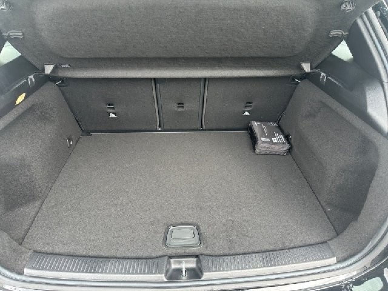 Imagem do veículo 8 / 13