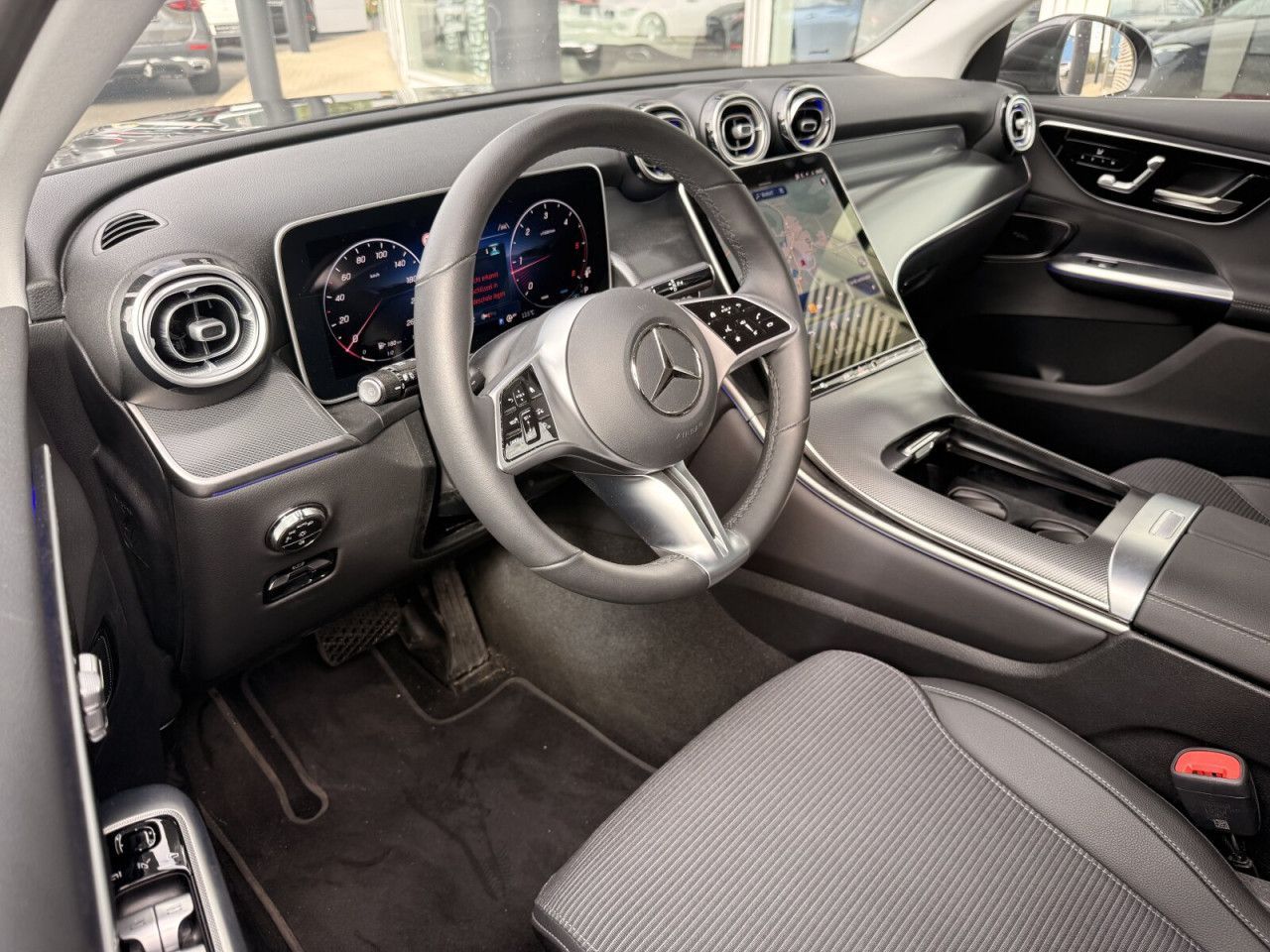 Mercedes-Benz GLC – Bild 12