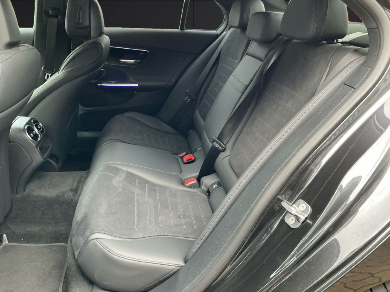 Mercedes-Benz C-Klasse – Bild 13