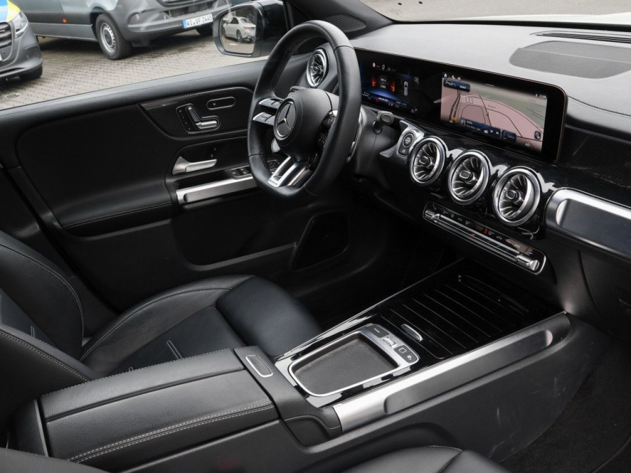 Mercedes-Benz GLB – Bild 3