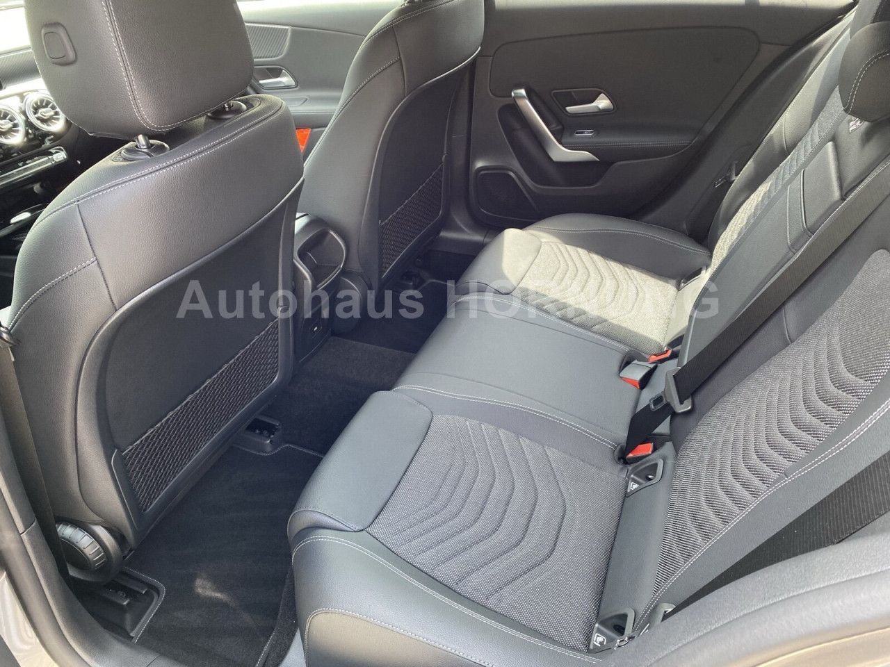 Mercedes-Benz A-Klasse – Bild 12