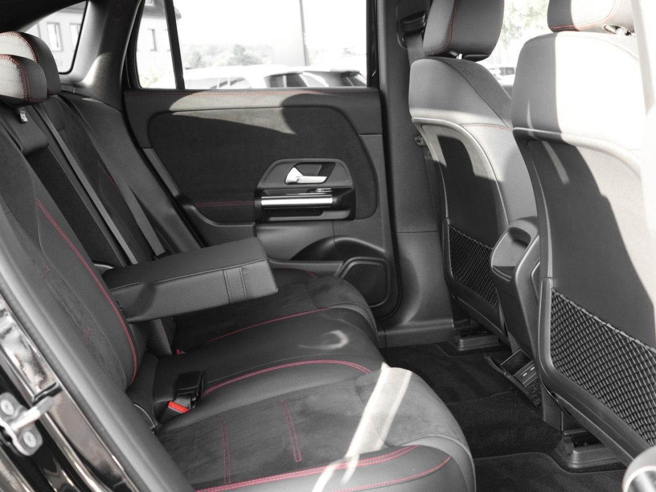 Mercedes-Benz EQA – Bild 6