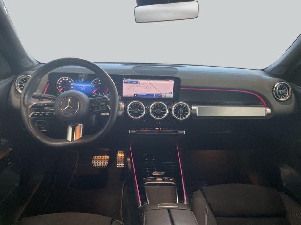 Mercedes-Benz GLB – Bild 13