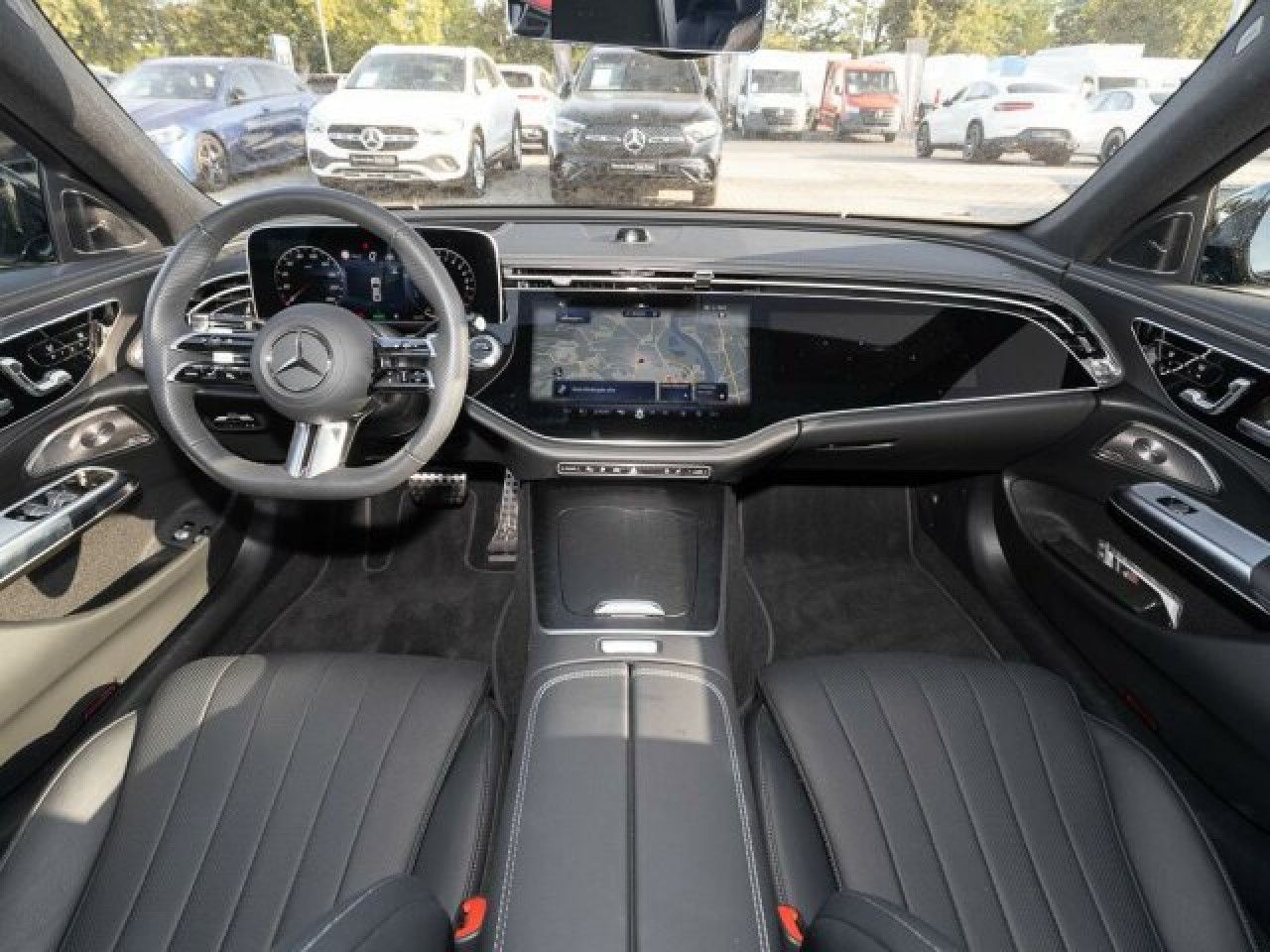 Mercedes-Benz E-Klasse – Bild 8