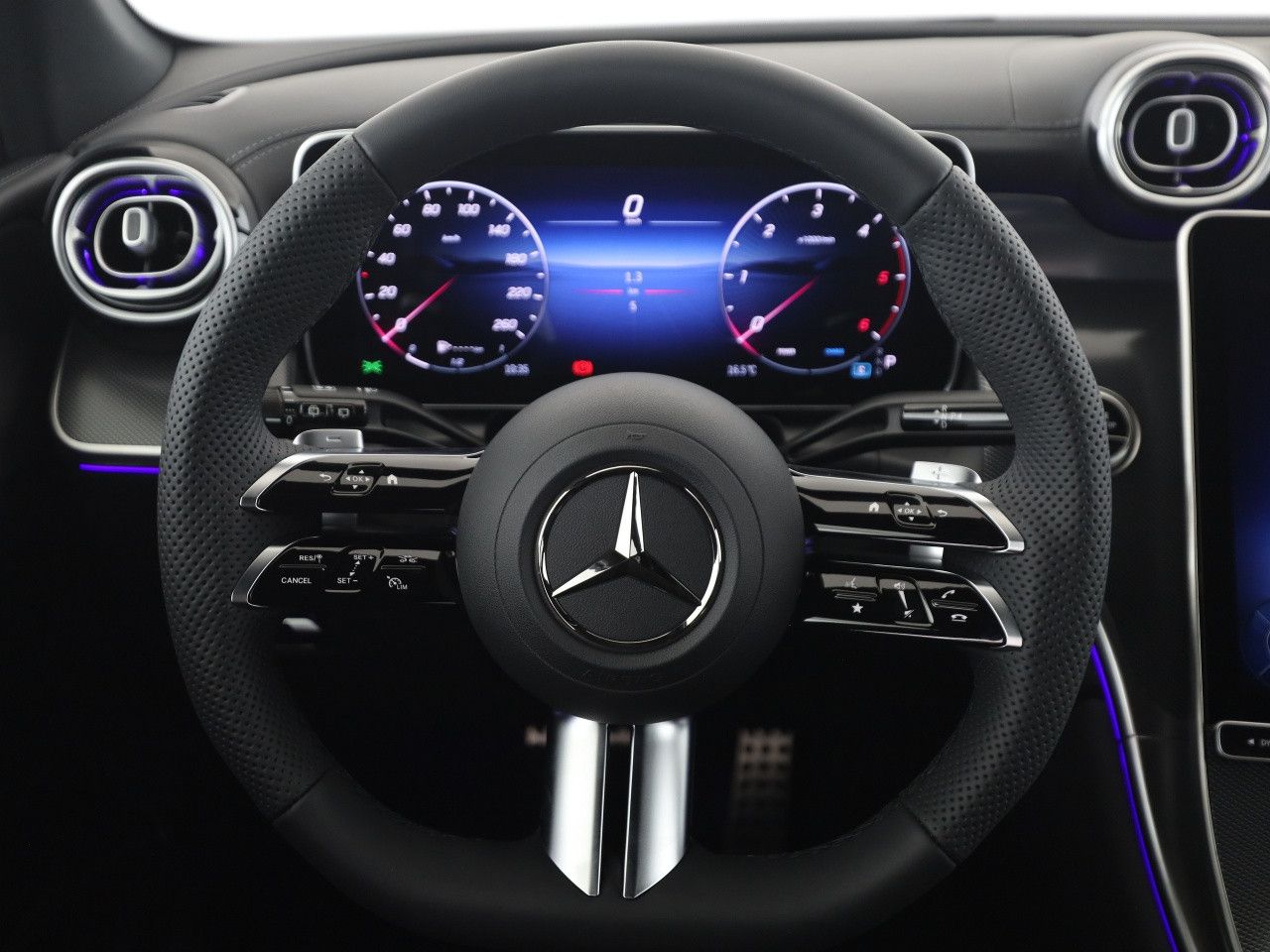 Mercedes-Benz GLC – Bild 11