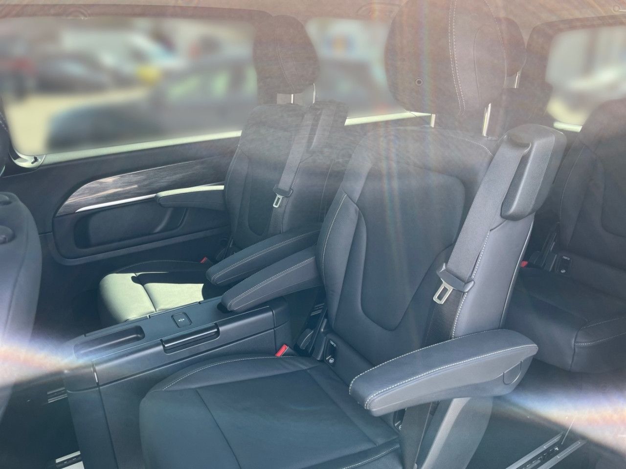 Mercedes-Benz EQV – Bild 9