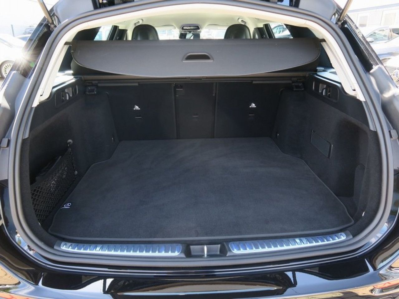 Mercedes-Benz C-Klasse – Bild 14