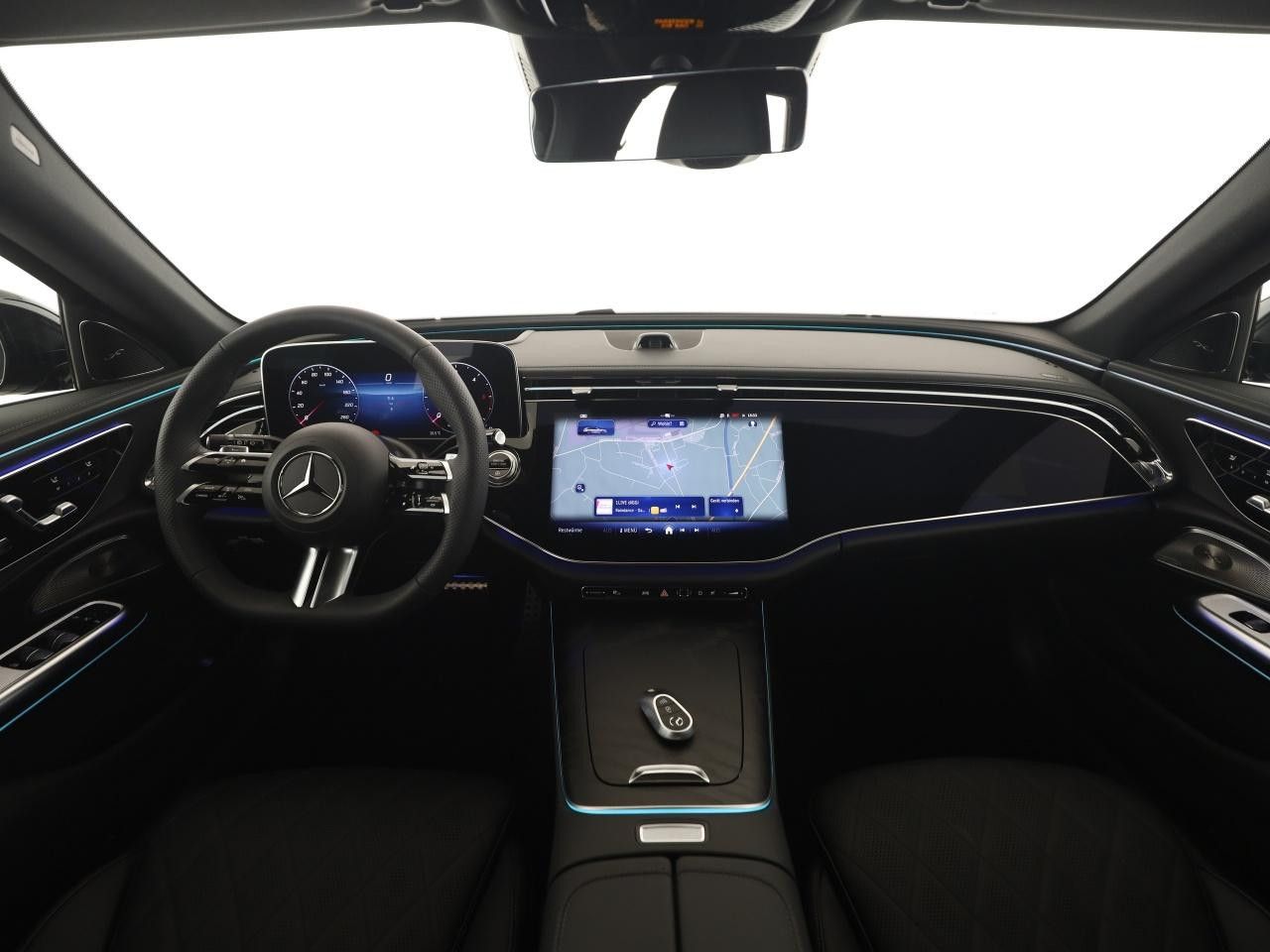 Mercedes-Benz E-Klasse – Bild 10