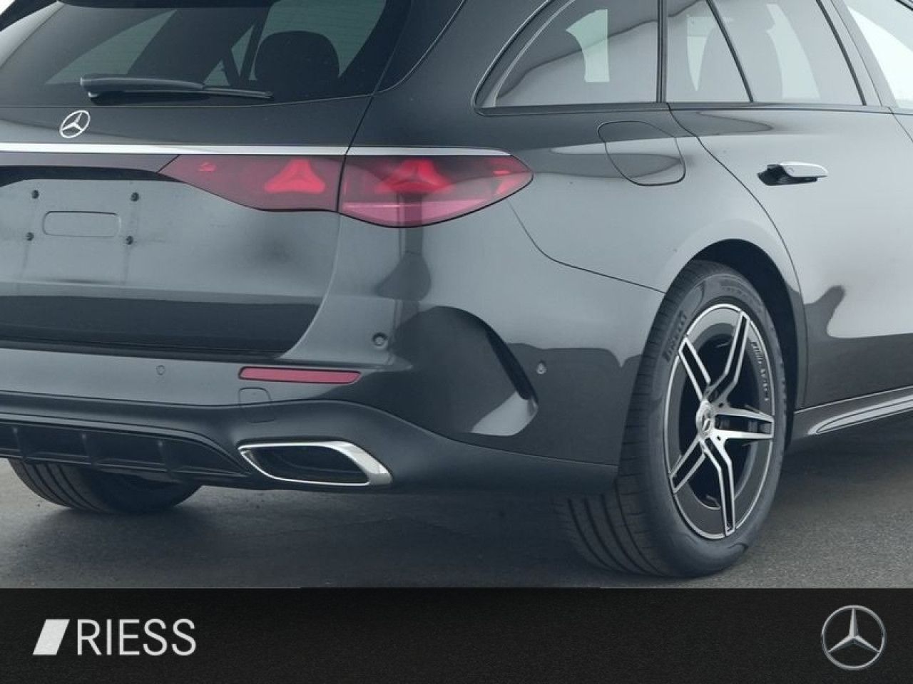 Mercedes-Benz E-Klasse – Bild 4