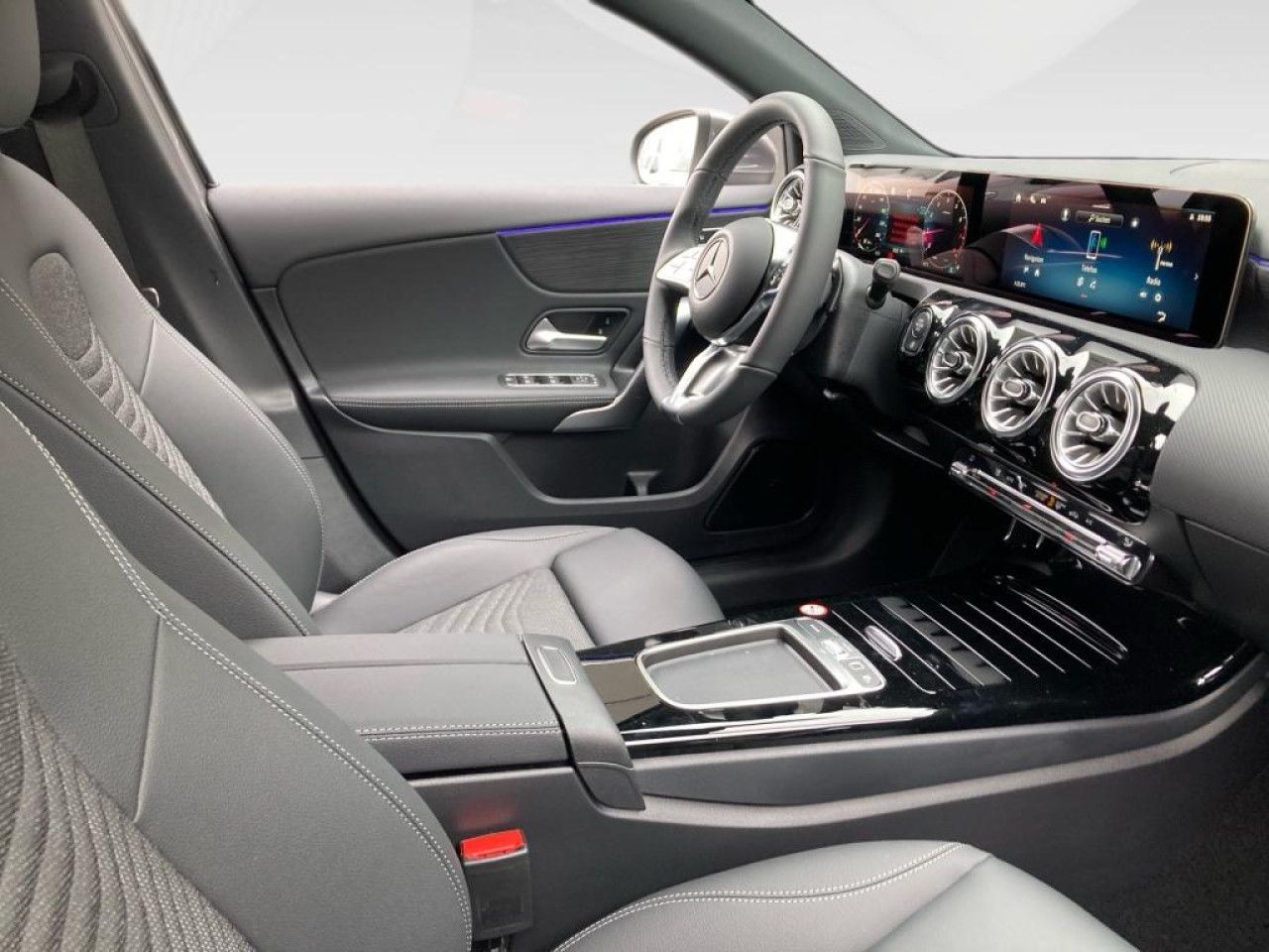 Mercedes-Benz A-Klasse – Bild 9