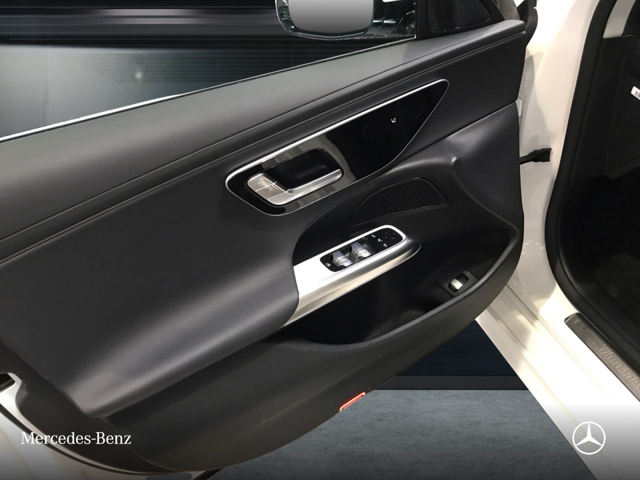Mercedes-Benz E-Klasse – Bild 10