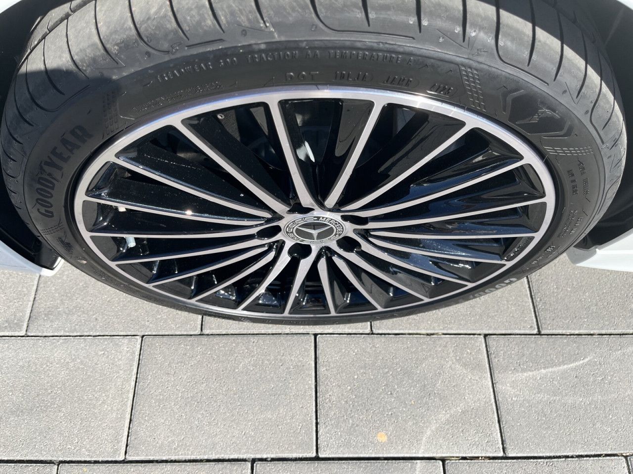 Fahrzeugbild 4 / 15