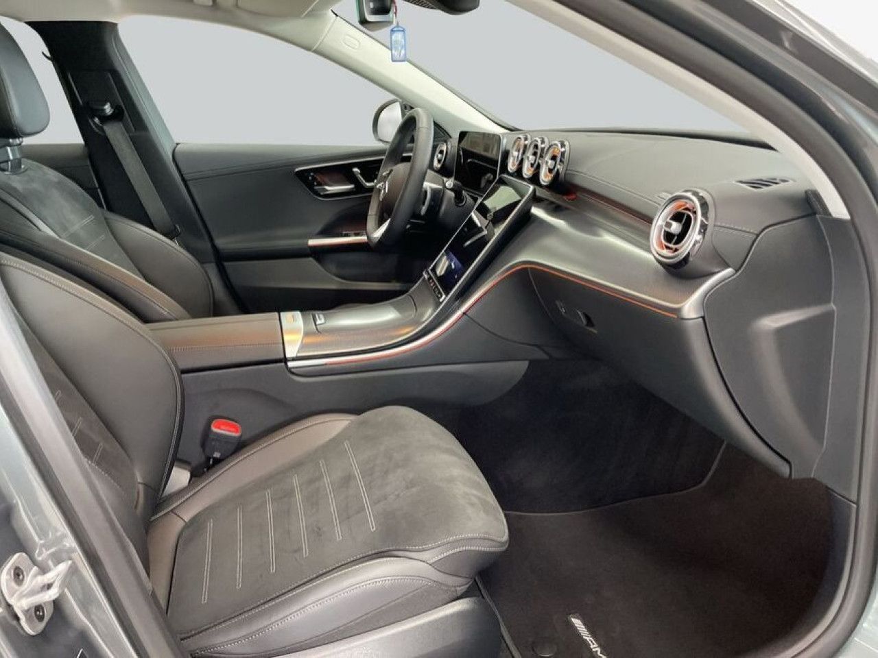 Mercedes-Benz C-Klasse – Bild 12