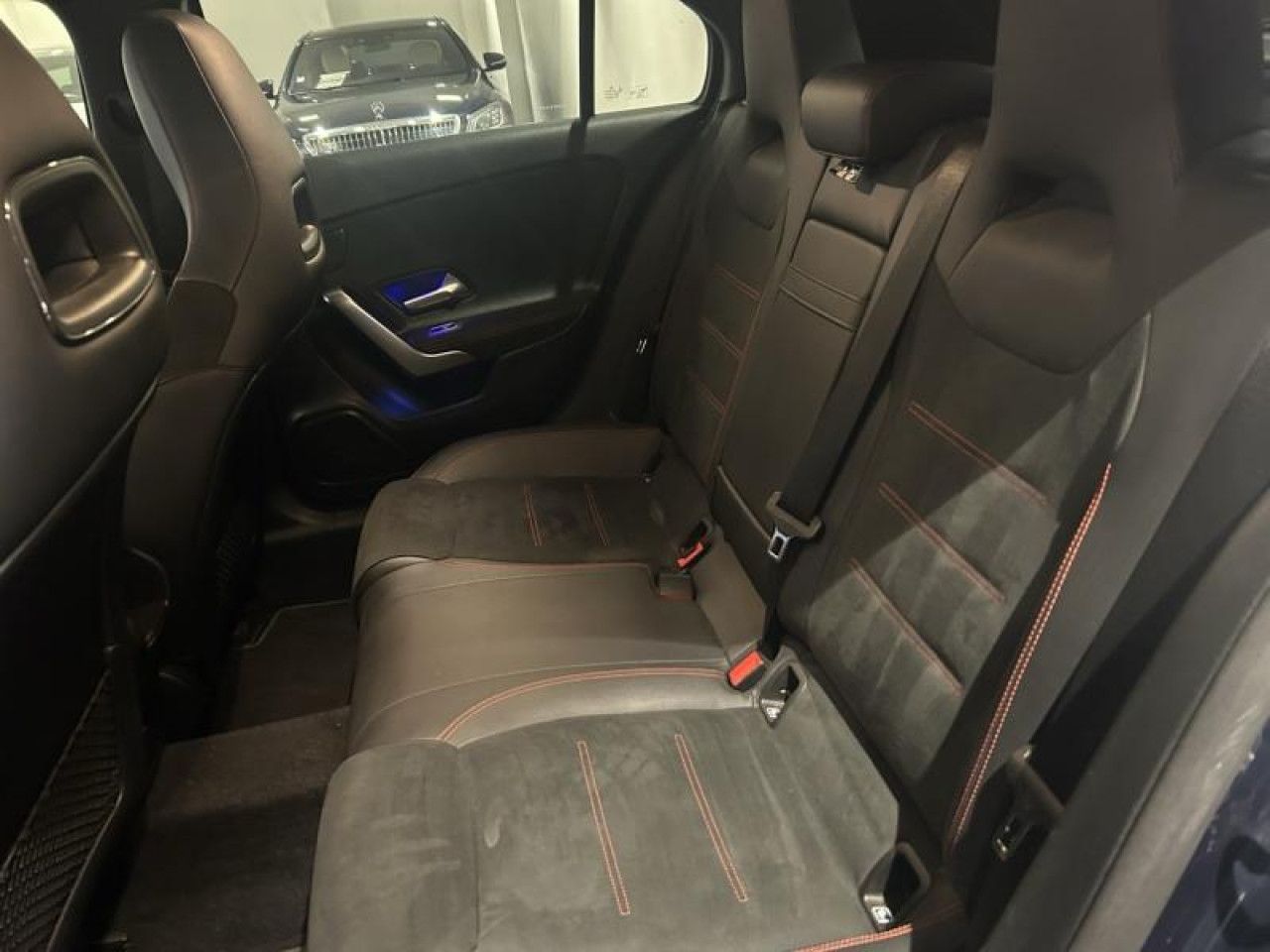 Photo du véhicule 10 / 18