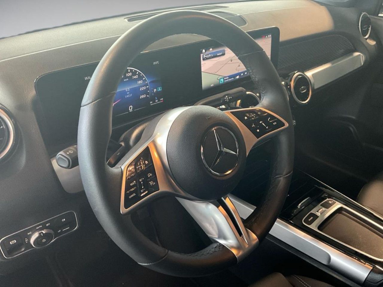 Fahrzeugbild 11 / 17