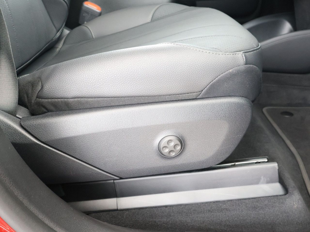 Mercedes-Benz EQS – Bild 16