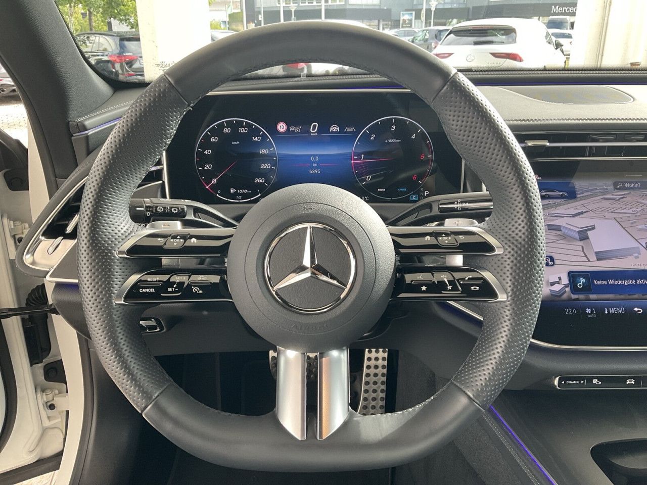 Mercedes-Benz E-Klasse – Bild 13