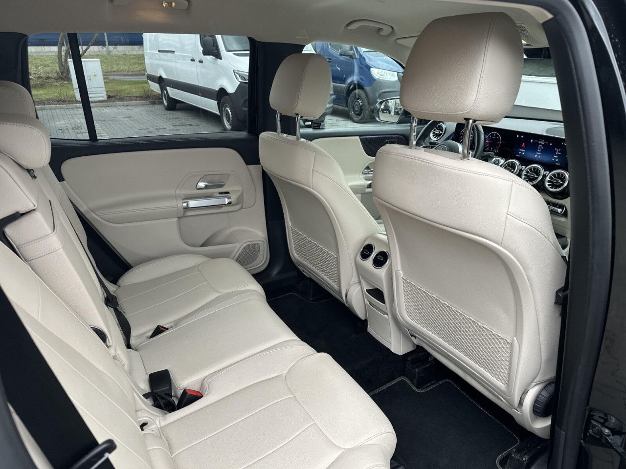 Zdj&eogon;cie pojazdu 13 / 22