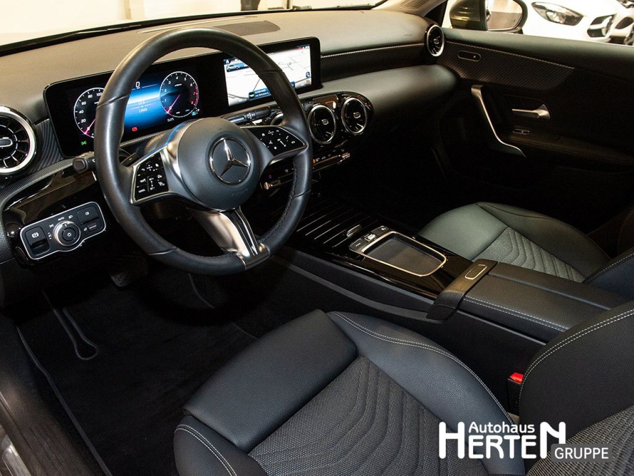 Mercedes-Benz A-Klasse – Bild 2