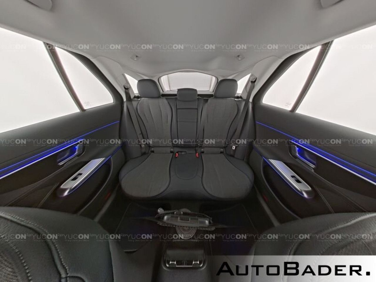 Mercedes-Benz E-Klasse – Bild 8