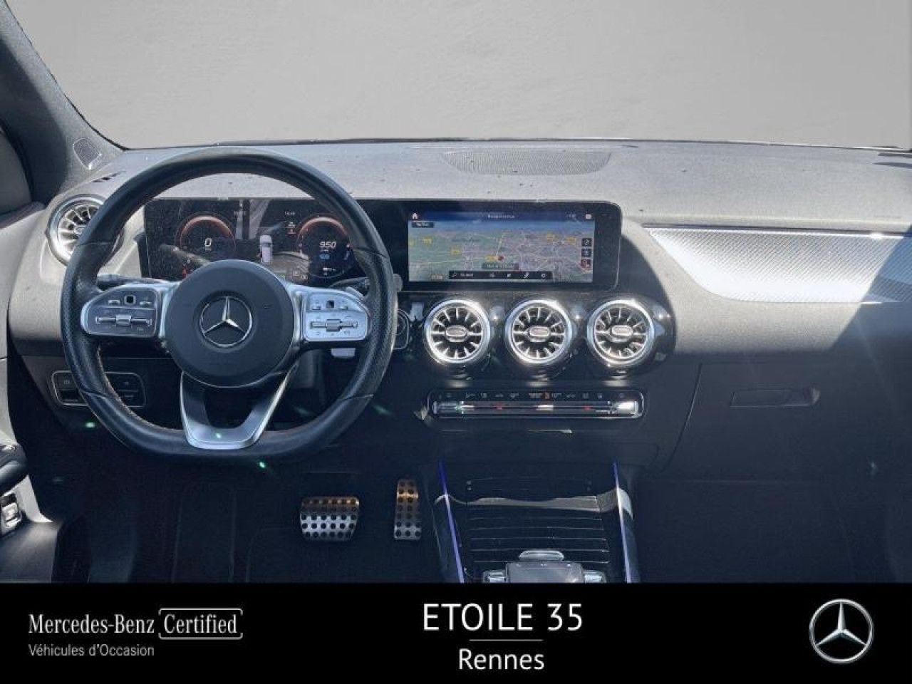 Photo du v&eacute;hicule 6 / 18