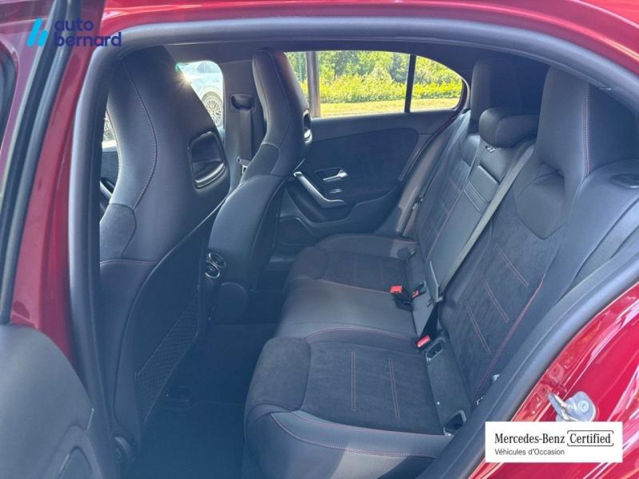 Photo du véhicule 10 / 15