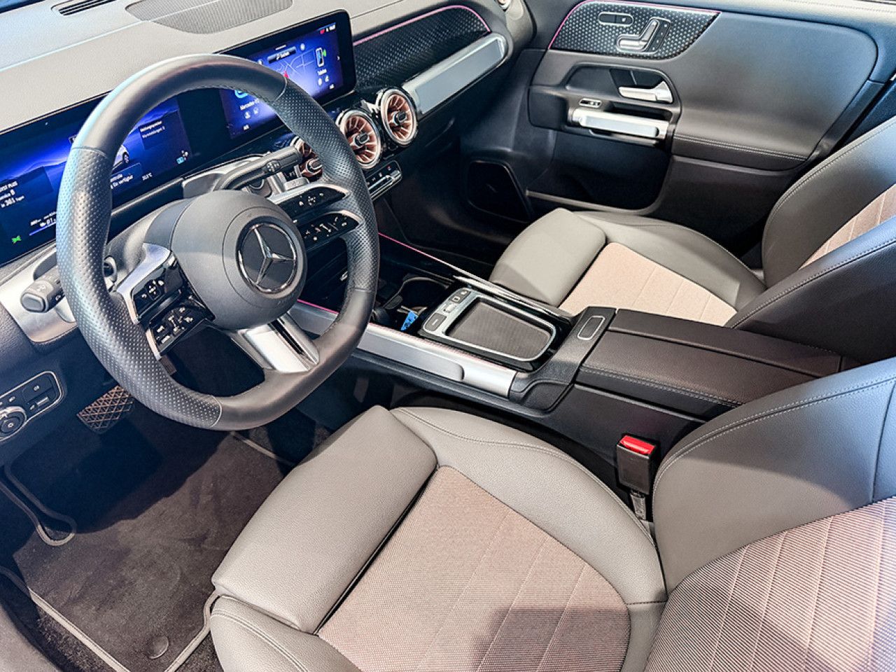 Mercedes-Benz EQB – Bild 10