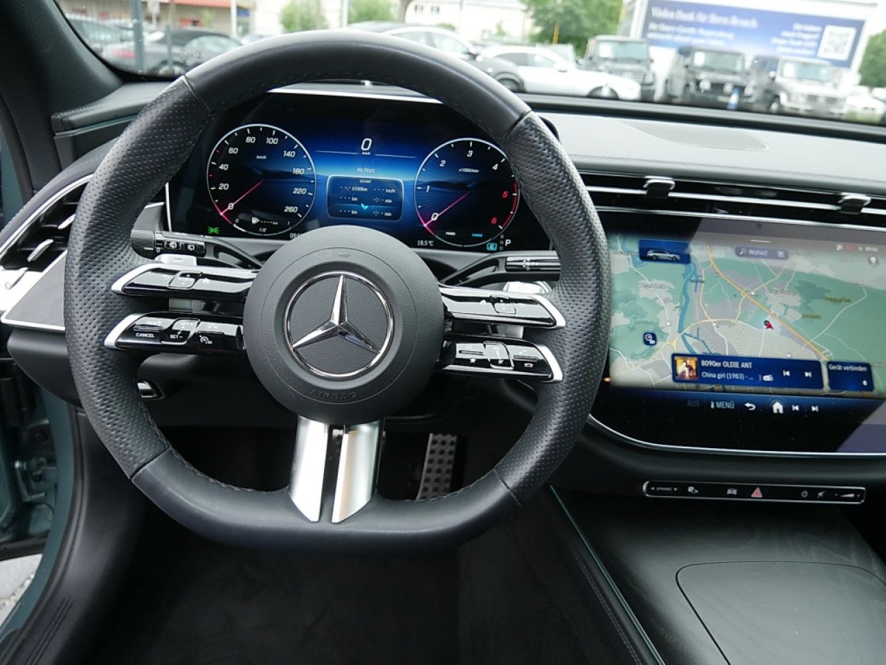 Mercedes-Benz E-Klasse – Bild 12