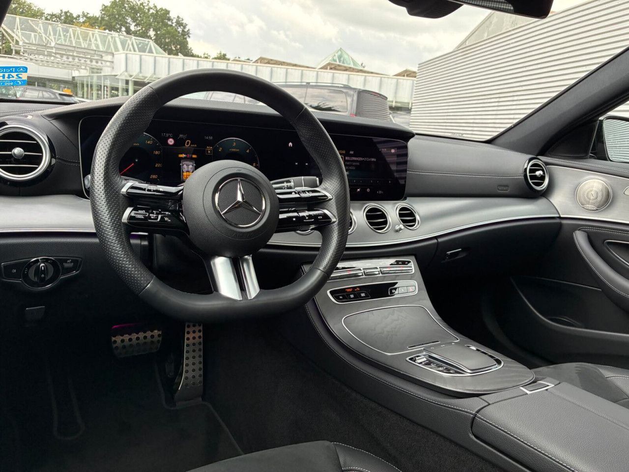 Mercedes-Benz E-Klasse – Bild 8