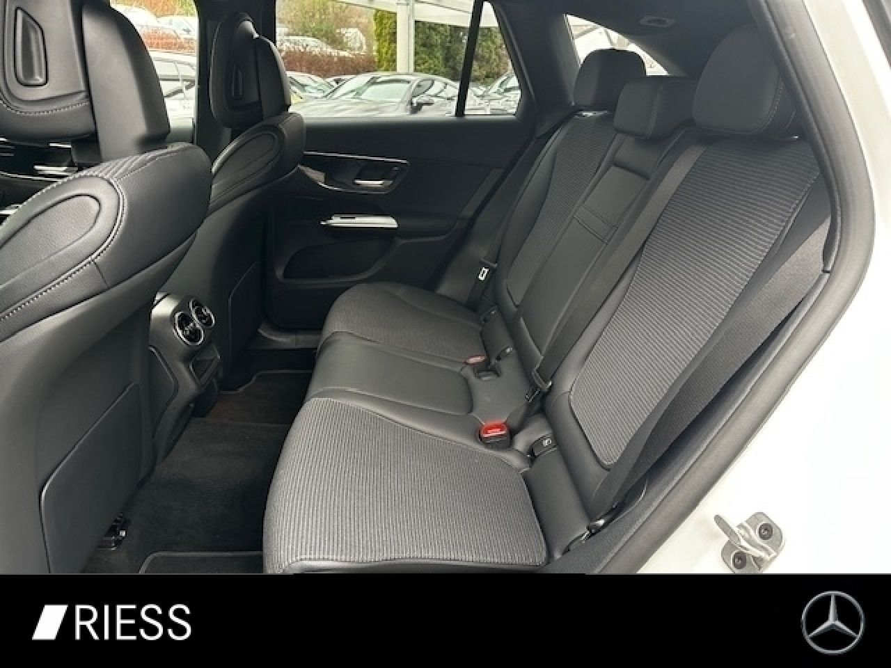 Mercedes-Benz GLC – Bild 12