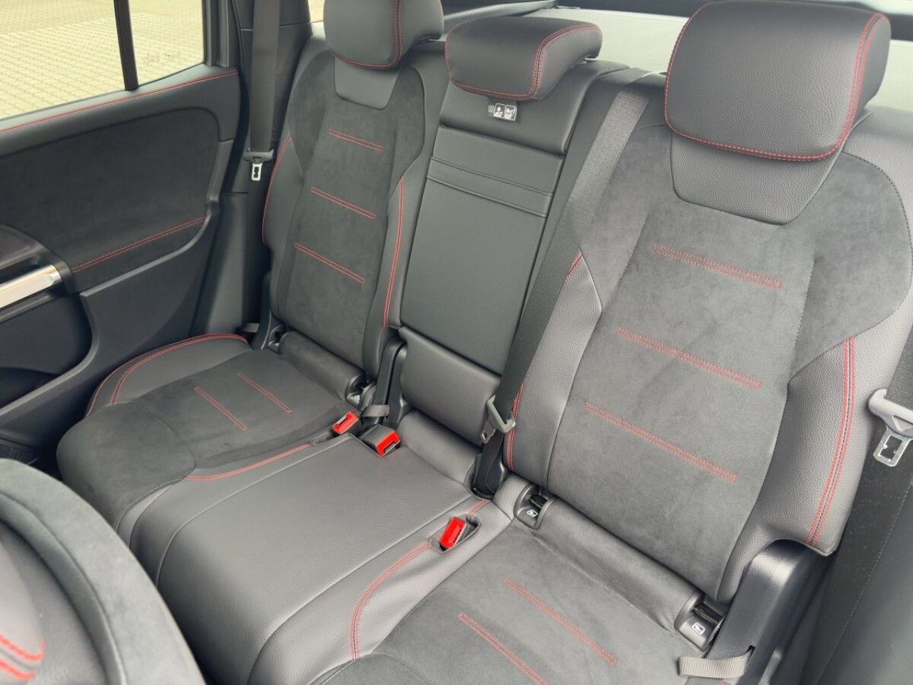 Mercedes-Benz GLB – Bild 15