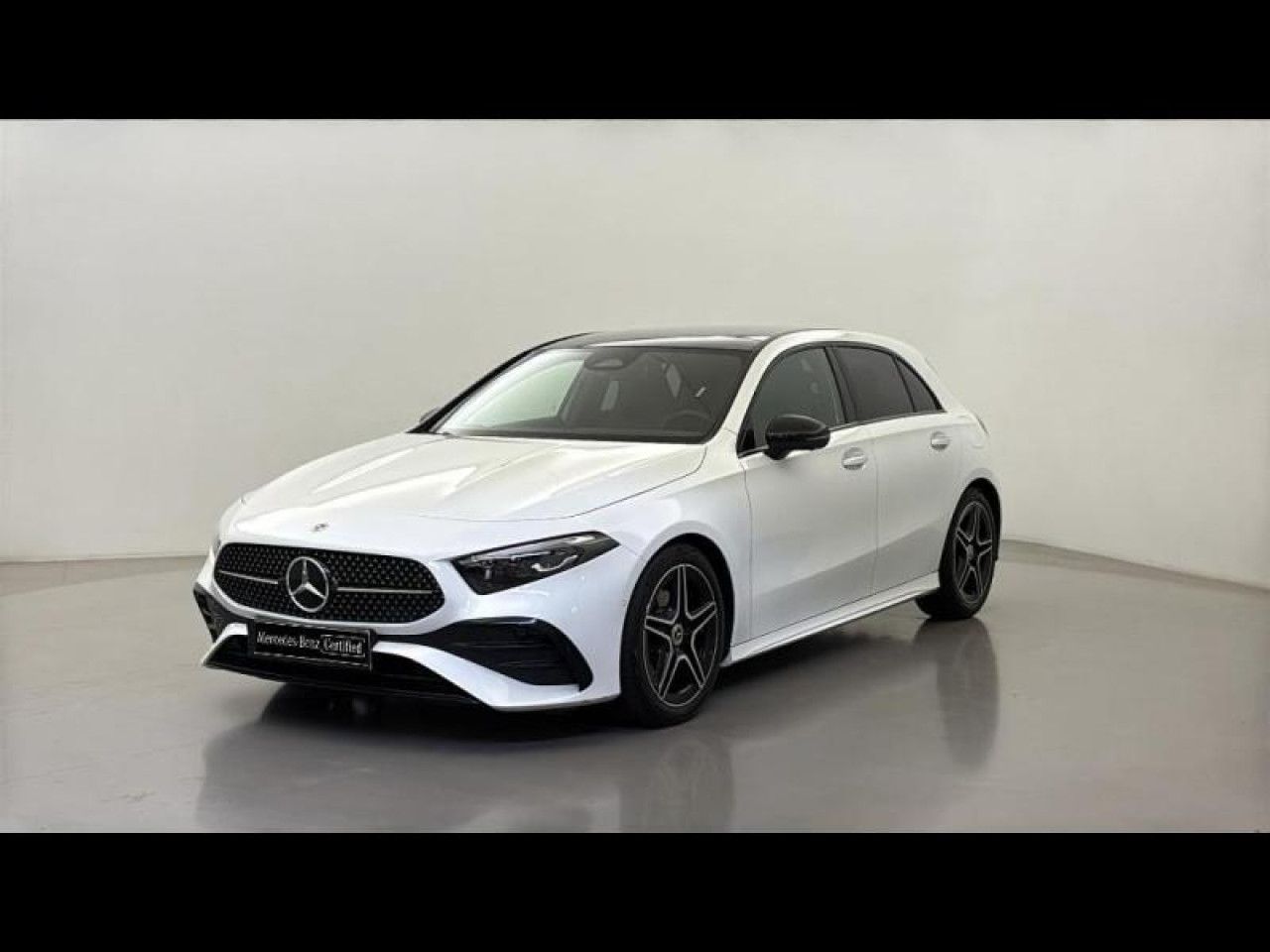 Photo du véhicule 1 / 18