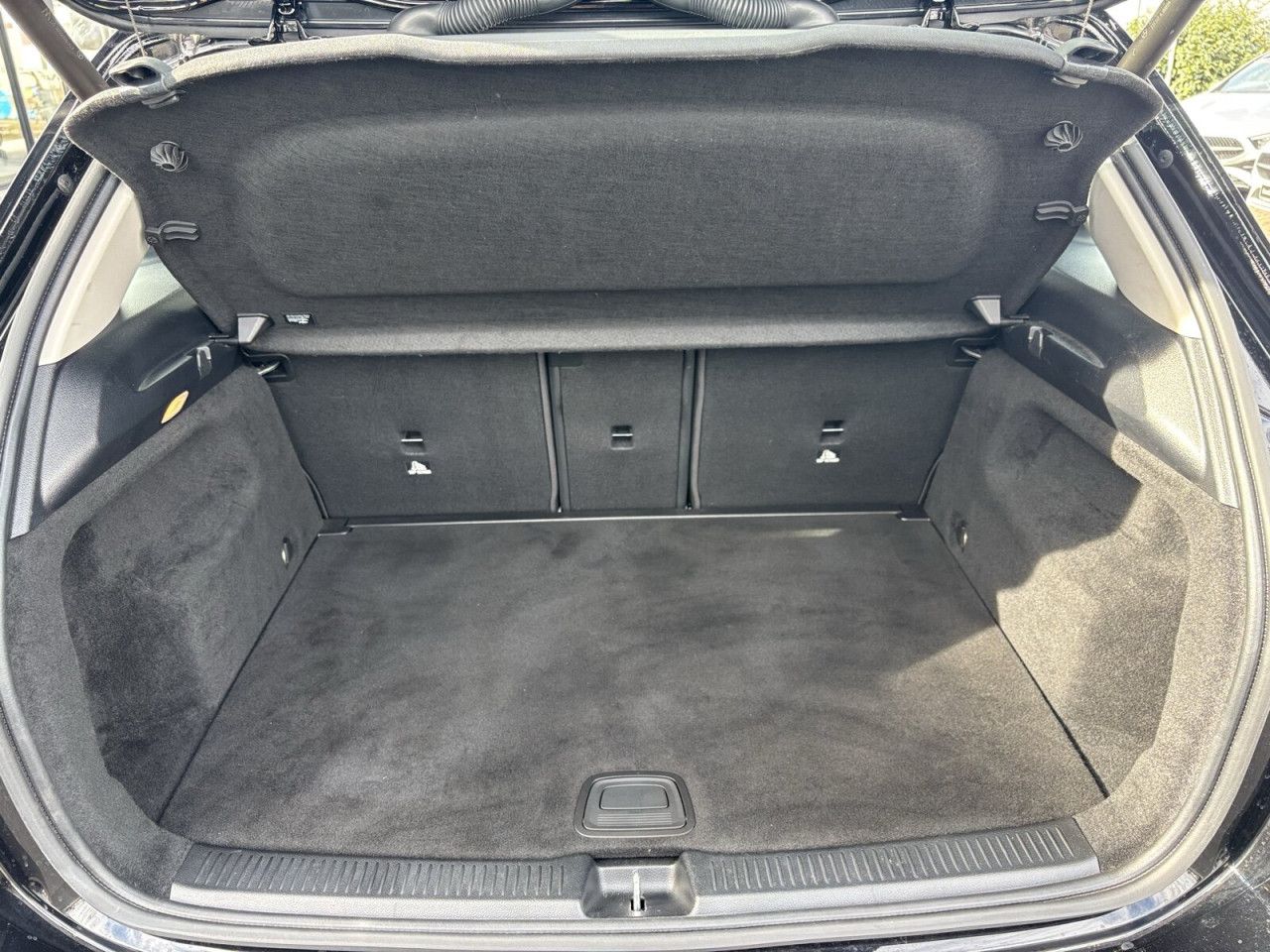 Fahrzeugbild 19 / 24