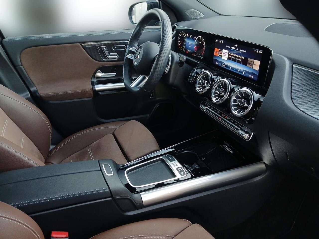 Zdjęcie pojazdu 13 / 24