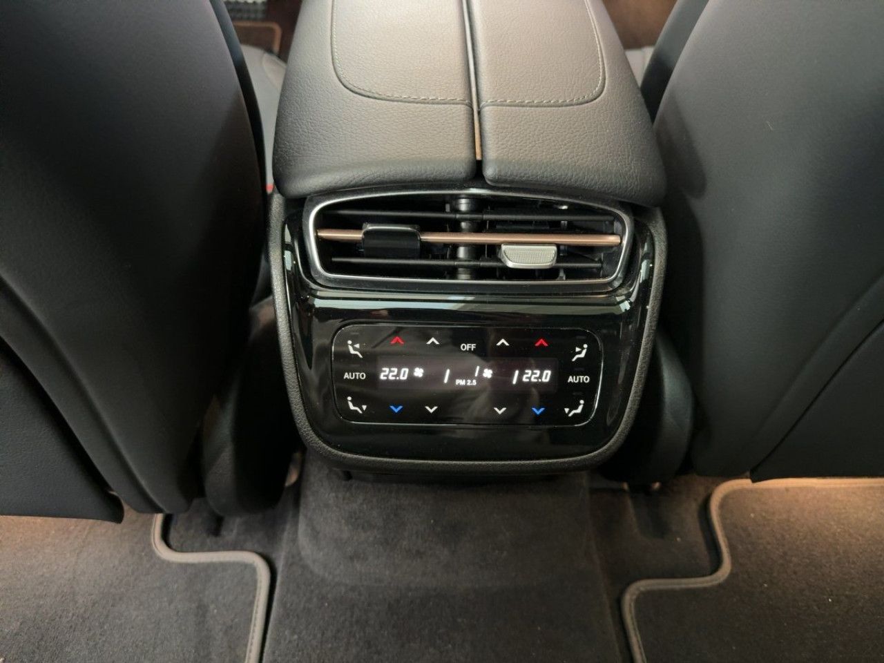 Mercedes-Benz EQE – Bild 14