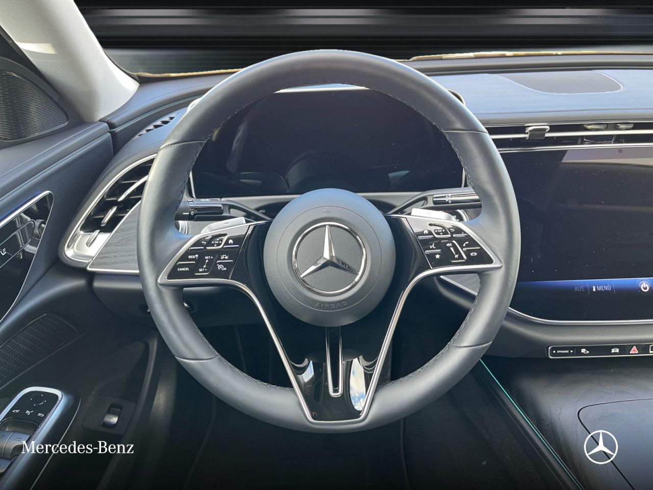 Mercedes-Benz E-Klasse – Bild 12