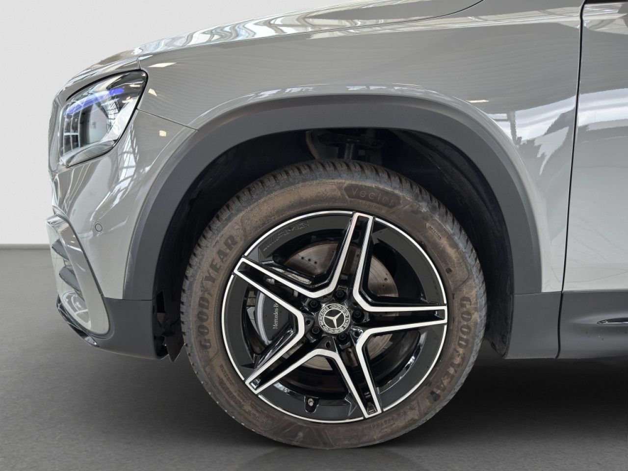 Mercedes-Benz GLB – Bild 16